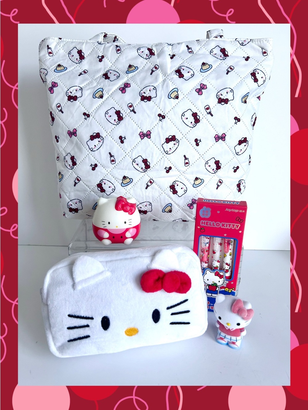 ❤️(HK390) Hello Kitty Adorable 5-Piece Tote Bag Bundle!